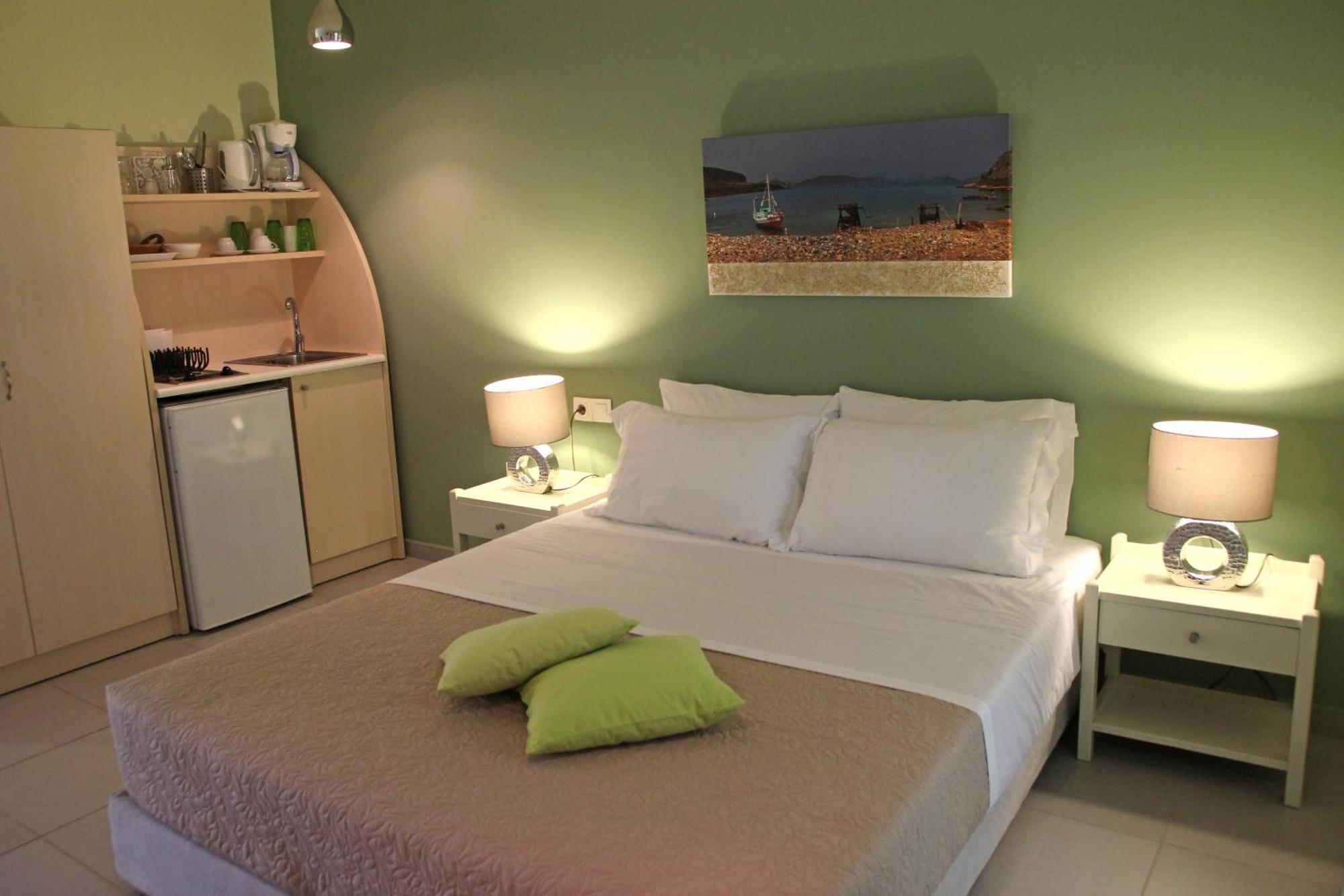 Effi Apartments Platanés 部屋 写真